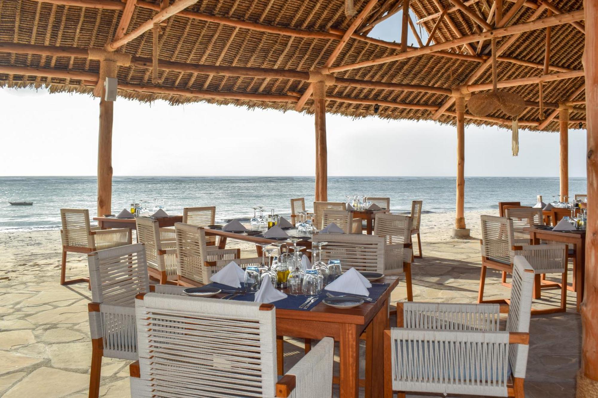 Diamonds Leisure Beach & Golf Resort Диани-Бич Экстерьер фото
