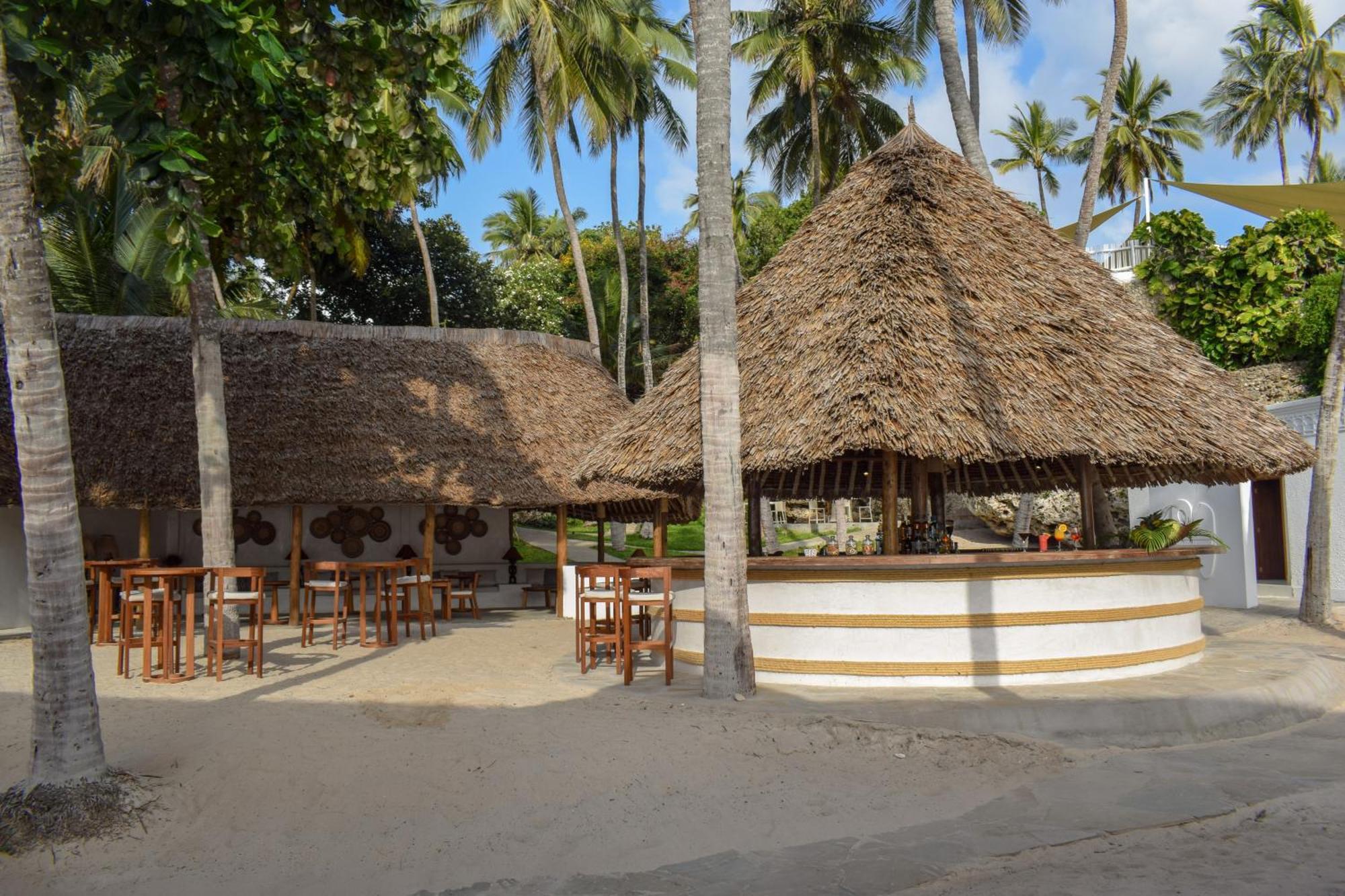 Diamonds Leisure Beach & Golf Resort Диани-Бич Экстерьер фото